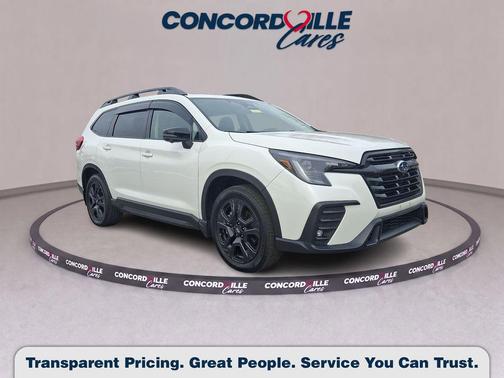 Crystal White Pearl 2023 Subaru Ascent Onyx Edition Limited 7-Passenger