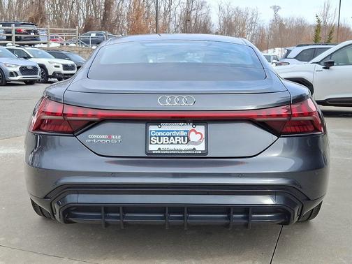 2022 Audi e-tron GT Premium Plus
