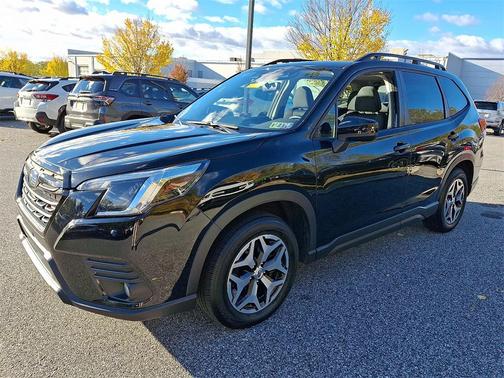 2023 Subaru Forester Premium