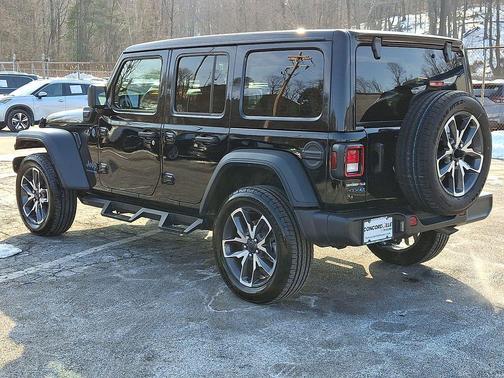 2025 Jeep Wrangler 4xe Sport S