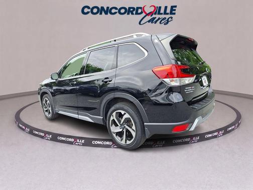 Crystal Black Silica 2023 Subaru Forester Touring