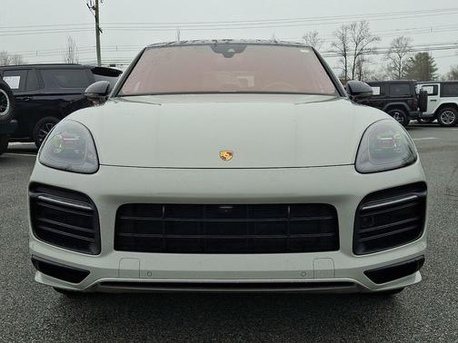 2021 Porsche Cayenne GTS