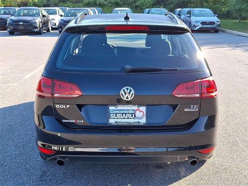 2017 Volkswagen Golf SportWagen TSI S