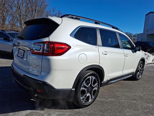2023 Subaru Ascent Limited 8-Passenger