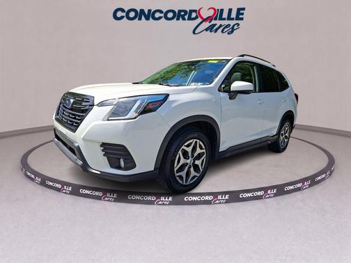 Crystal White Pearl 2023 Subaru Forester Premium