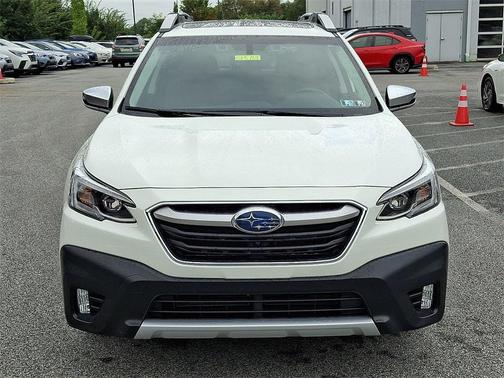 2022 Subaru Outback Touring XT