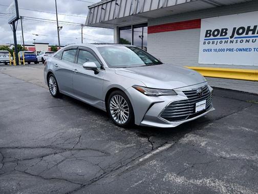 Celestial Silver Metallic 2020 Toyota Avalon Limited