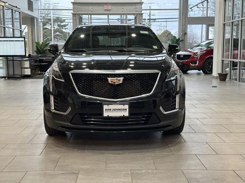 2020 Cadillac XT5 Sport
