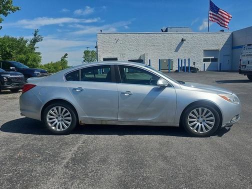 Quicksilver Metallic 2012 Buick Regal Turbo - Premium 1