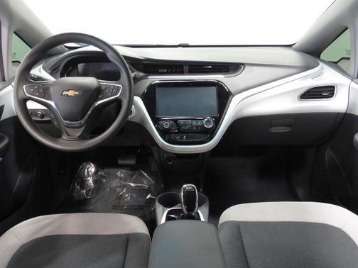 Summit White 2019 Chevrolet Bolt EV LT