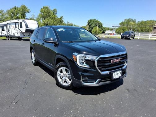 Ebony Twilight Metallic 2024 GMC Terrain SLE