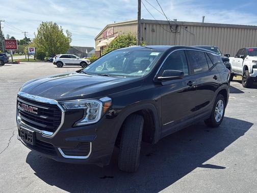Ebony Twilight Metallic 2024 GMC Terrain SLE