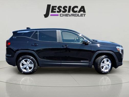 Ebony Twilight Metallic 2024 GMC Terrain SLE