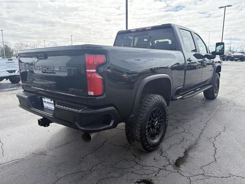 2024 Chevrolet Silverado 2500 4WD Crew Cab Standard Bed ZR2