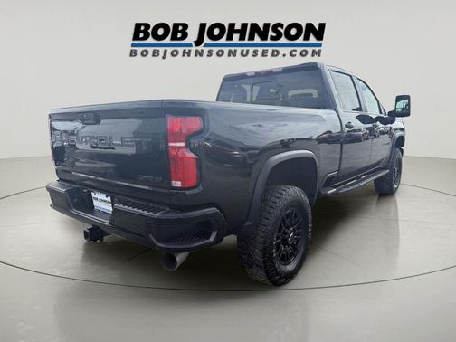 Black 2024 Chevrolet Silverado 2500 4WD Crew Cab Standard Bed ZR2