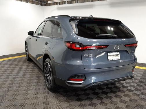 Polymetal Gray Metallic 2025 Mazda CX-70 PHEV Premium Package