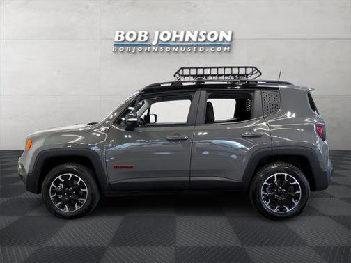 2023 Jeep Renegade Trailhawk