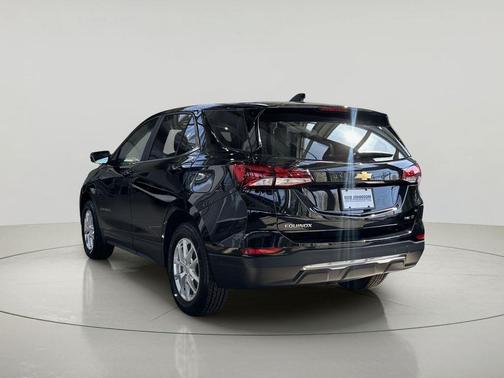 Mosaic Black Metallic 2024 Chevrolet Equinox 1LT