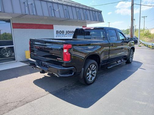 Black 2022 Chevrolet Silverado 1500 RST