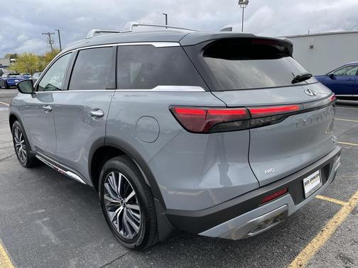 2025 INFINITI QX60 SENSORY