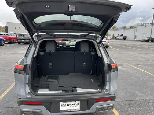 2025 INFINITI QX60 SENSORY