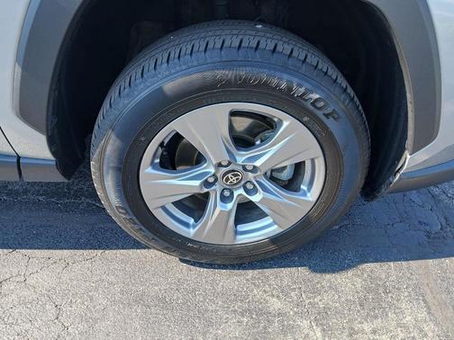 Silver Sky Metallic 2025 Toyota RAV4 XLE