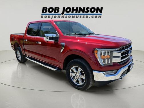 Rapid Red Metallic Tinted Clearcoat 2023 Ford F-150 Lariat