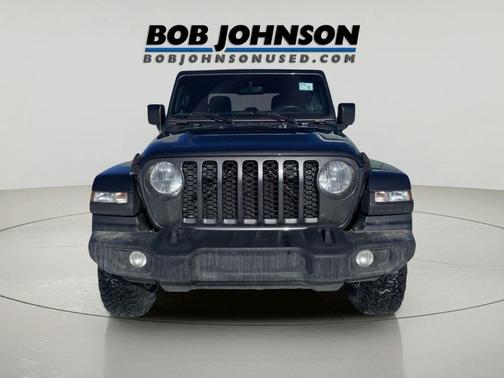 2022 Jeep Gladiator Sport S