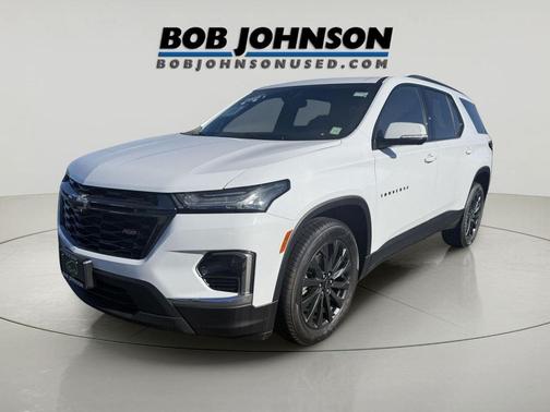 Summit White 2023 Chevrolet Traverse RS