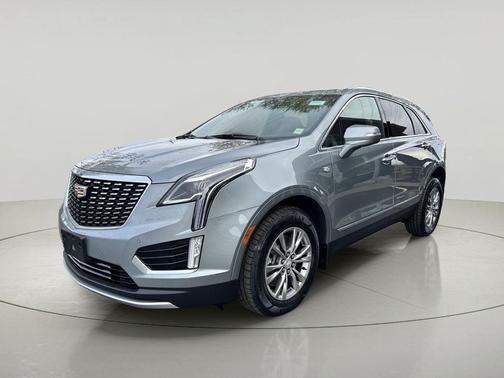 Argent Silver Metallic 2023 Cadillac XT5 Premium Luxury