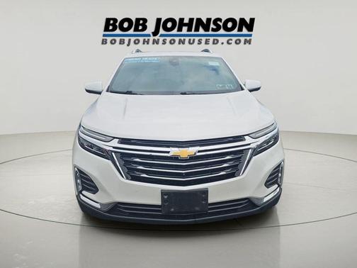 Iridescent Pearl Tricoat 2023 Chevrolet Equinox Premier w/1LZ