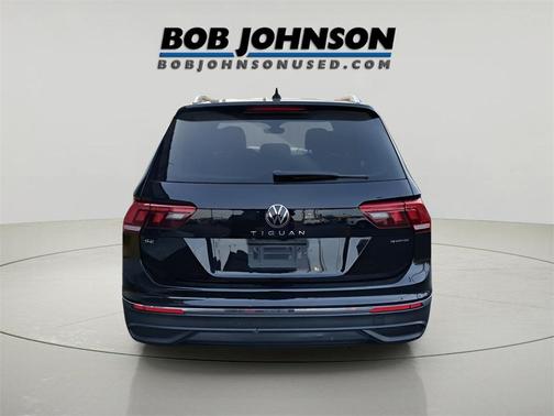 2022 Volkswagen Tiguan 2.0T SE 4MOTION