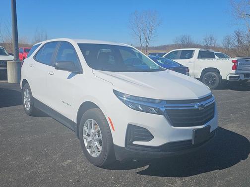 2023 Chevrolet Equinox LS