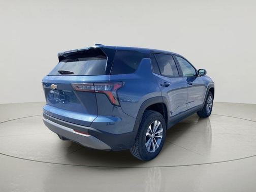 Lakeshore Blue Metallic 2026 Chevrolet Equinox 1LT