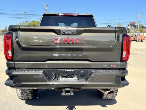 2023 GMC Sierra 2500 AT4