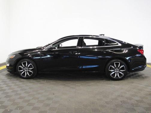 2022 Chevrolet Malibu FWD RS