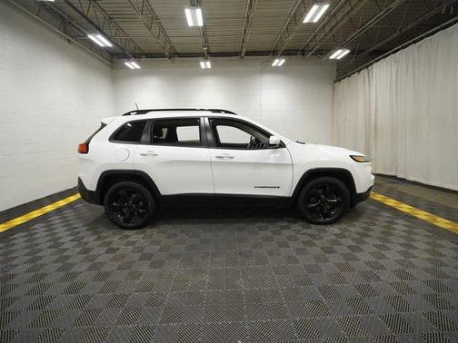 2016 Jeep Cherokee Altitude