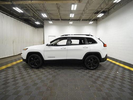 2016 Jeep Cherokee Altitude