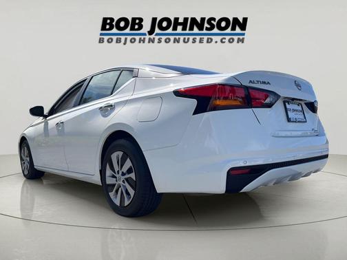 2025 Nissan Altima S FWD
