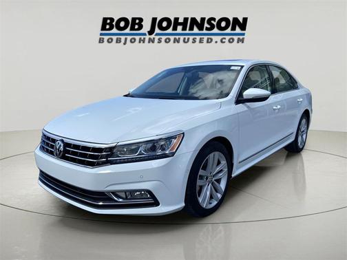 2018 Volkswagen Passat 2.0T SEL Premium