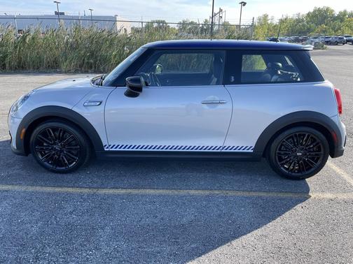 2022 MINI Hardtop Cooper S