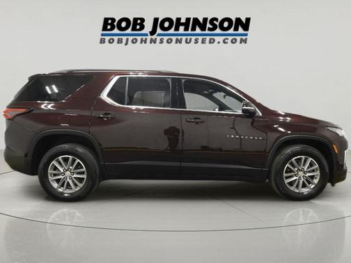 Black Cherry Metallic 2023 Chevrolet Traverse LT Leather