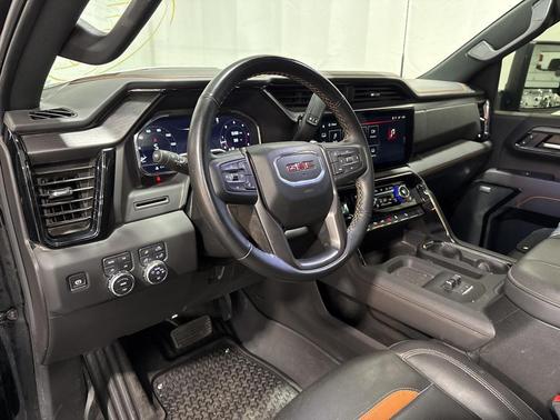 2025 GMC Sierra 2500 AT4