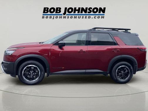 Scarlet Ember Tintcoat/Super Black 2023 Nissan Pathfinder Rock Creek 4WD
