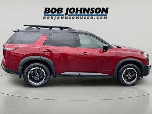 Scarlet Ember Tintcoat/Super Black 2023 Nissan Pathfinder Rock Creek 4WD