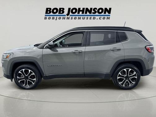 Sting-Gray Clearcoat 2022 Jeep Compass Limited