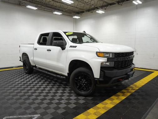Summit White 2021 Chevrolet Silverado 1500 Custom Trail Boss