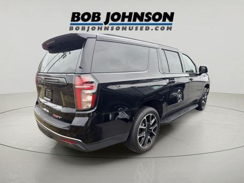 Black 2022 Chevrolet Suburban RST