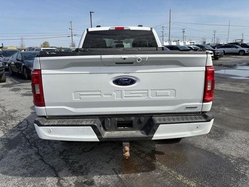 Oxford White 2021 Ford F-150 XLT