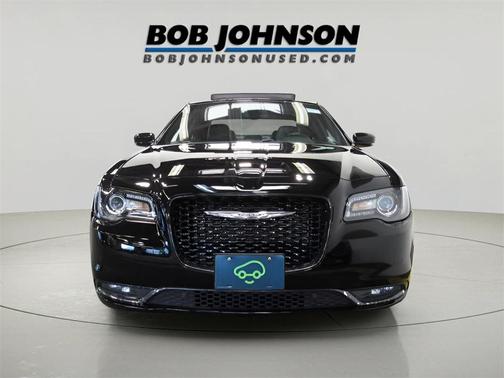2018 Chrysler 300 S